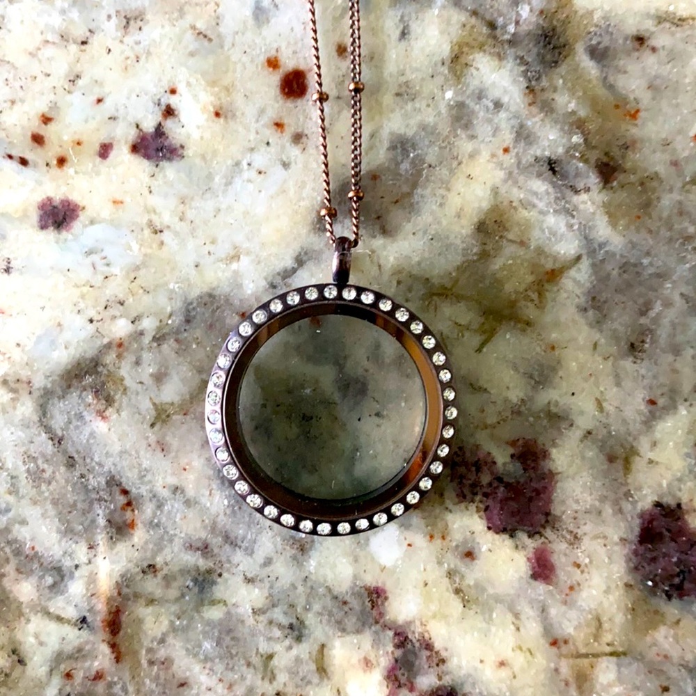 Origami Owl Chocolate brown rhinestone necklace